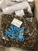 Toho 8/0 hex beads. Metallic bronze. Quantities in