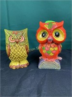 1970s owl banks - one with chipped beak