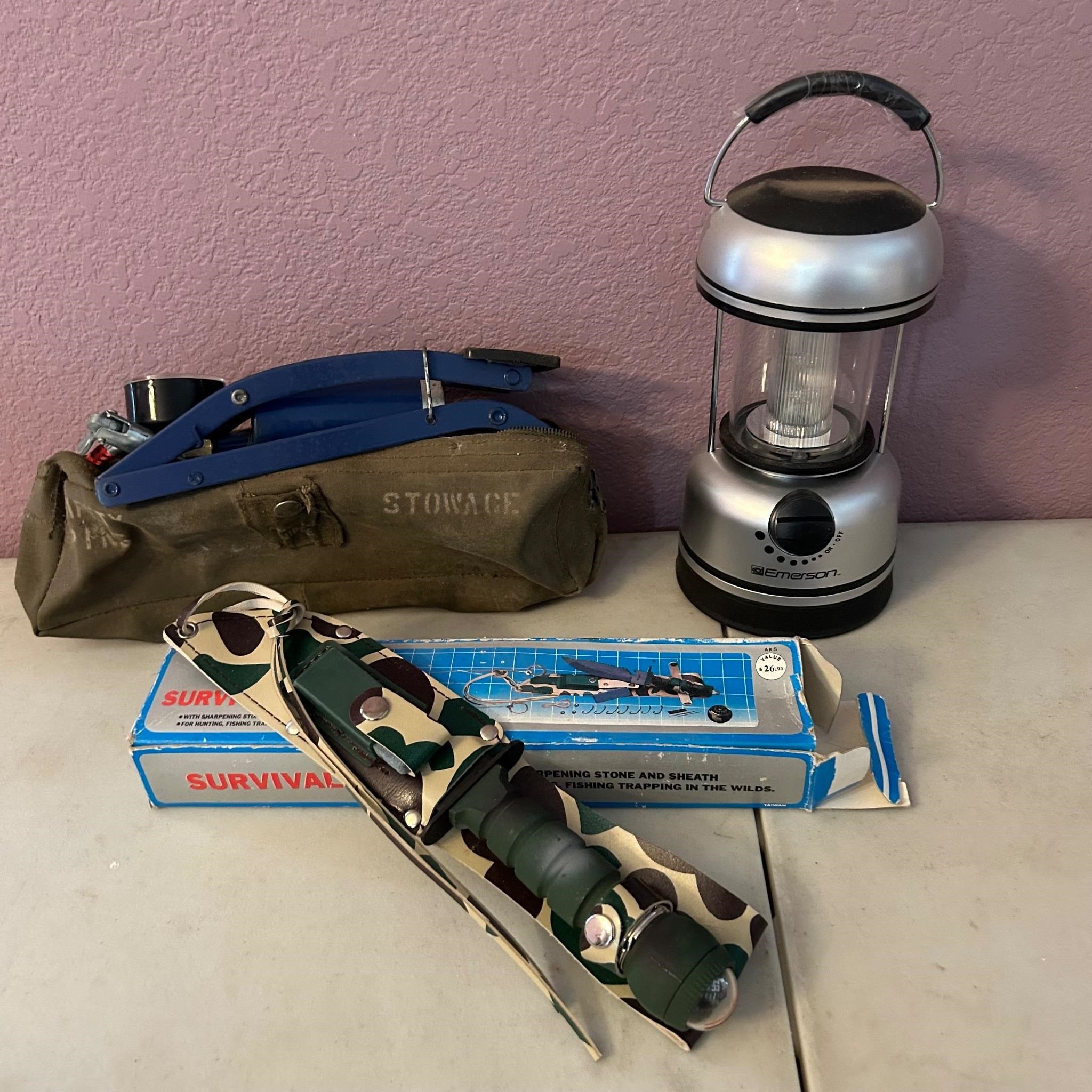 Vintage Pedal Air Pump + Military Grade Bag ++