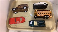 Tray lot with 5 collector cars and trucks,