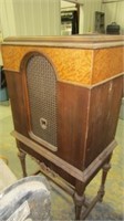 RADIO CABINET , NO GUTS