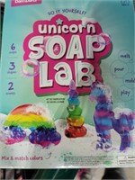 Dan & Darci DIY Unicorn Soap Lab