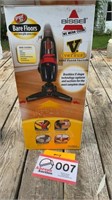 Bissell Versus, Bare floor vacuum, new in box