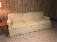 Cannon's Sofa - Clean Home - See Pics Condition