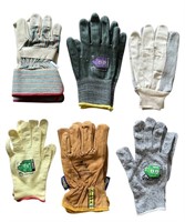 (24)  Pairs Brand Name Gloves