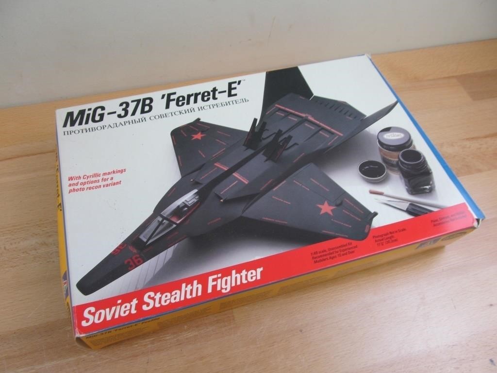 Italeri Mig 37B Ferret-E Model Airplane