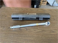 Mountz Torque Wrench