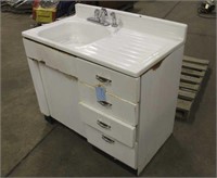 Metal Sink & Vanity, Approx 25"x42"x37"