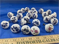 26 Ceramic Knobs, Mostly Blue & Gold Design