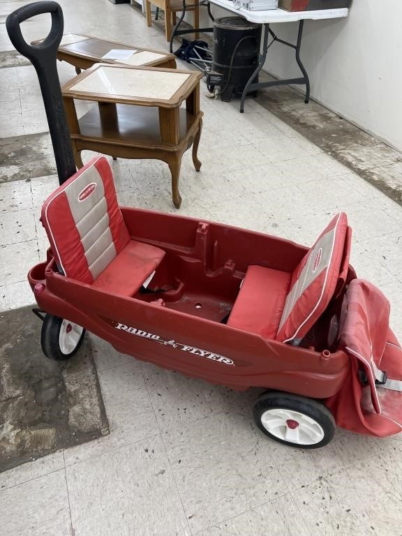 Radio Flyer 2 Seat Wagon