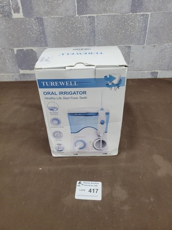Oral Irrigator (looks new in box)