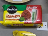 Miracle Gro Fertilizer Spikes - New