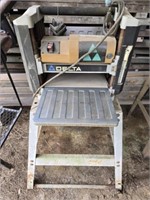 Delta Model 22 560 Planer on Stand UNTESTED