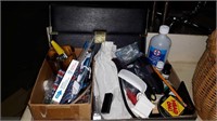 FLAT OF ASSORTED HOUSEHOLD & OFFICE ITEMS