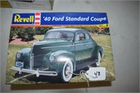 1940  FORD STANDARD COUPE MODEL KIT