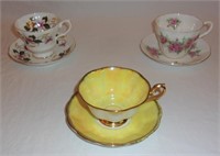 3 Royal Albert bone china cups & saucers.