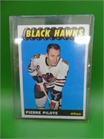 1965 - 1966 Topps Hockey Pierre Pilote,