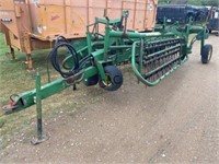 John Deere 700 Twin Rakes Hydraulic