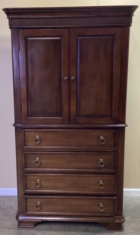 ARMOIRE