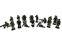 Lot Of 16 Heavy Metal Painted Military Soldiers