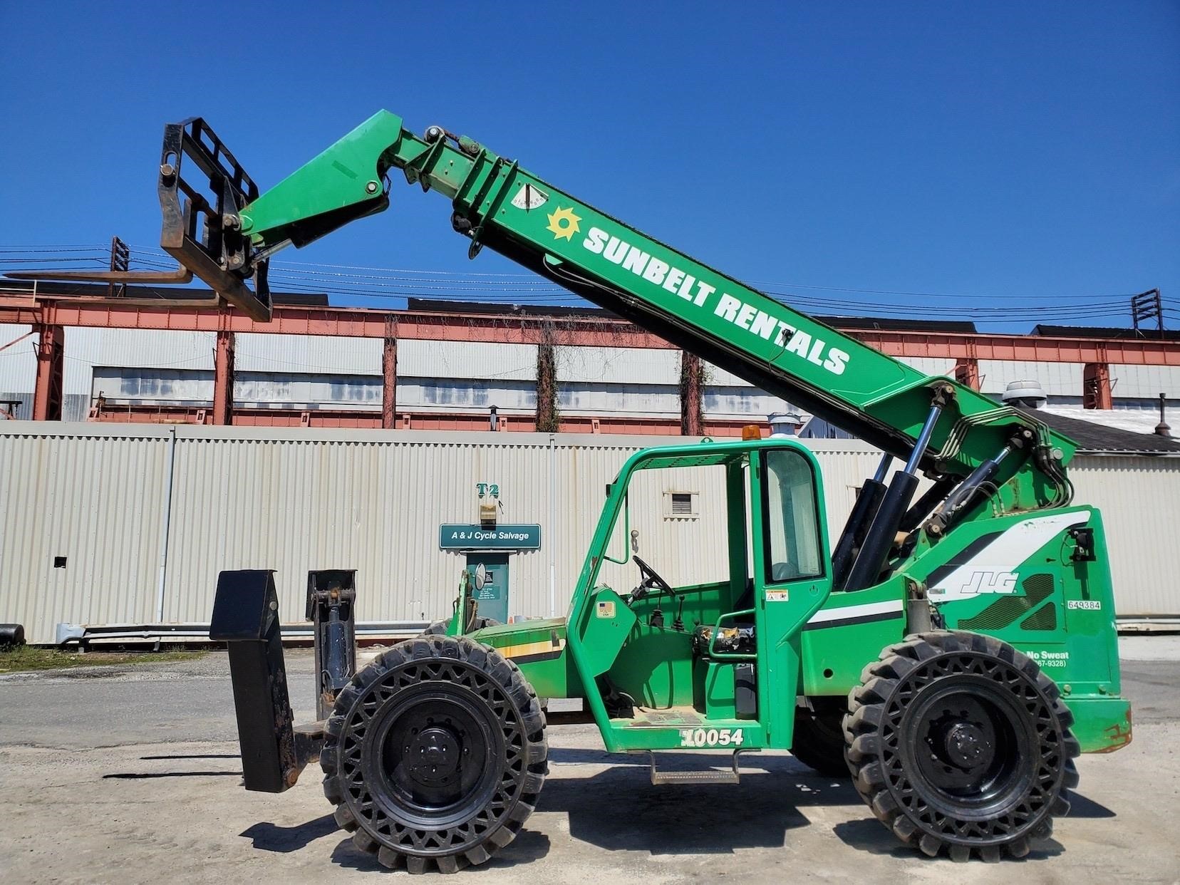 2014 JLG 10054 10,000lb Telehandler