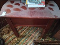 End table.