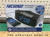 Nelsonic alarm clock radio