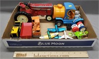 Flat Lot of Toy Vehicles
