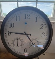 22 inch clock