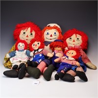 Lot of vintage Raggedy Ann and Andy stuffed dolls
