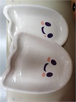 Ghost shape paper plates.a