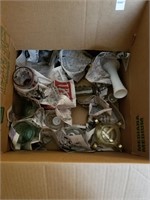 Box lot of various glassware: dessert dishes,