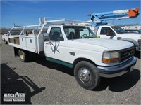 (DMV) 1997 Ford F-350 XL Utility Truck