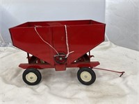 Ertl 2-pc Toy Gravity Wagon-has been repaired