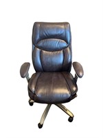 A Serta Office Chair 45.5"H x 27"W x 29"D