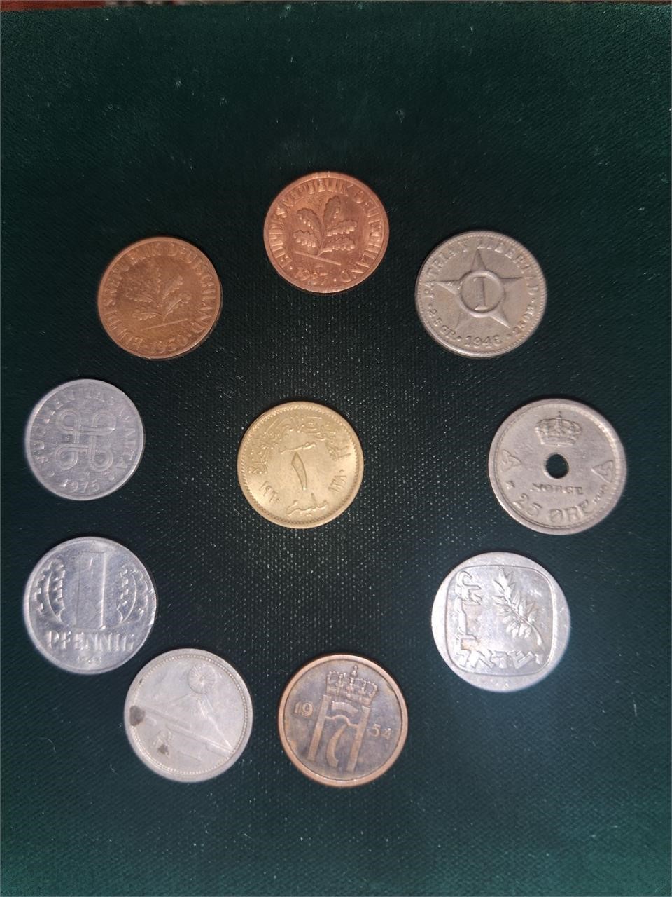 Foreign currency, Silver, old US currency, wheat pennies