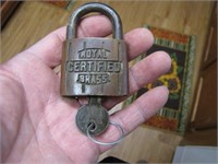 ANTIQUE VINTAGE ROYAL BRASS PADLOCK LOCK WITH KEY