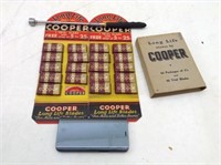 Lot of Cooper Razor Blades w/ Display