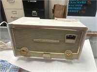Admiral collectible radio