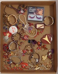 Red Lady's Costume Jewelry