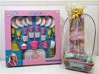 NIB Barbie playset and SE Russell stover doll