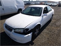 2000 Toyota Camry Sedan