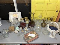LARGE LOT OF HOME DECOR AND COLLECTIBLES