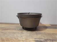 Cast Iron Pot with Lid.