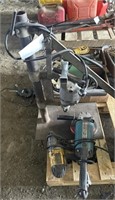 B & D 1/2" Drill & Press