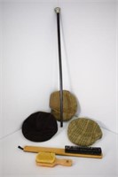 3 MENS HATS - SIZE 6.75, 2 GROOMING BRUSHES, CANE