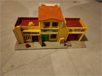 Vintage Fisher Price Main Street