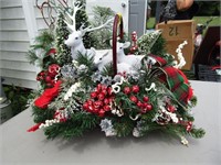 Lighted Christmas Centerpiece / Flower Arrangement