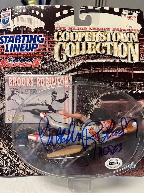 Orioles Brooks Robinson Signed Collectible COA