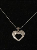 SMALL STERLING NECKLACE WITH HEART PENDANT;